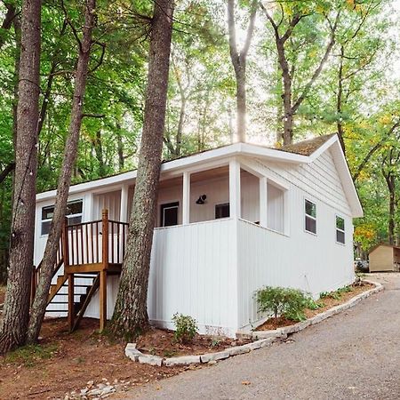 Arbutus Lake 3 Bedroom Cottage Traverse City Esterno foto