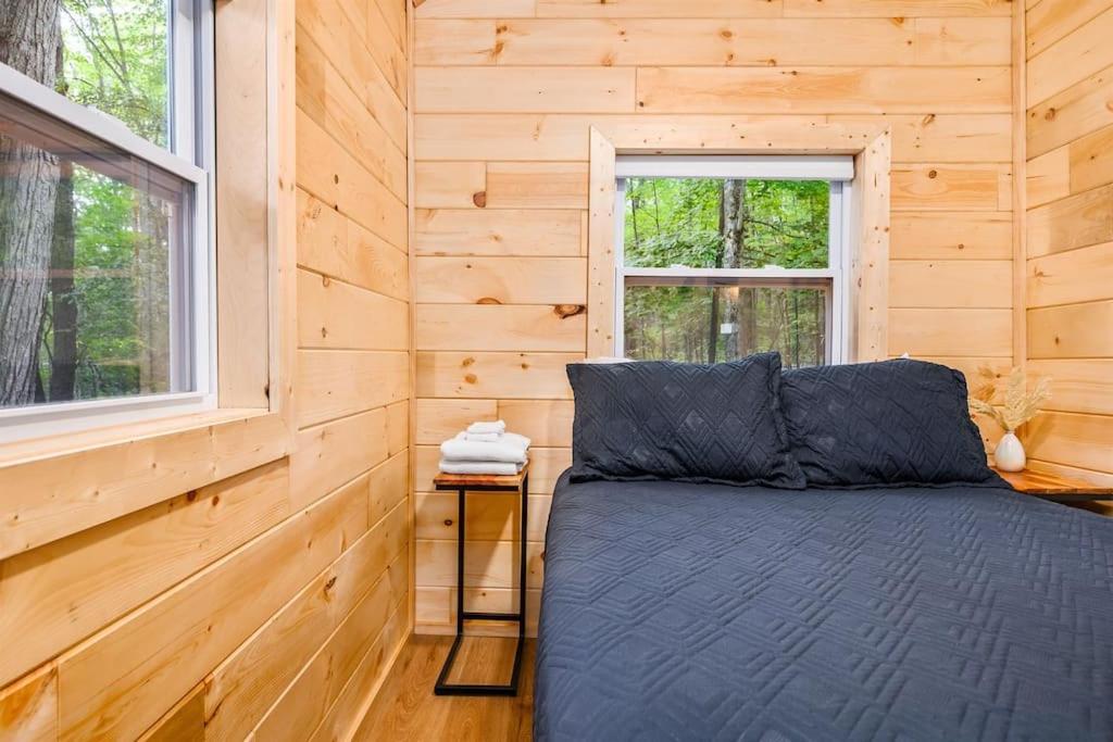 Arbutus Lake 3 Bedroom Cottage Traverse City Esterno foto