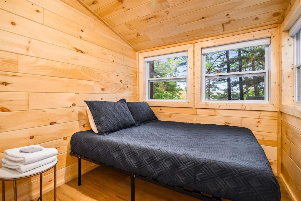 Arbutus Lake Retreat Traverse City Esterno foto