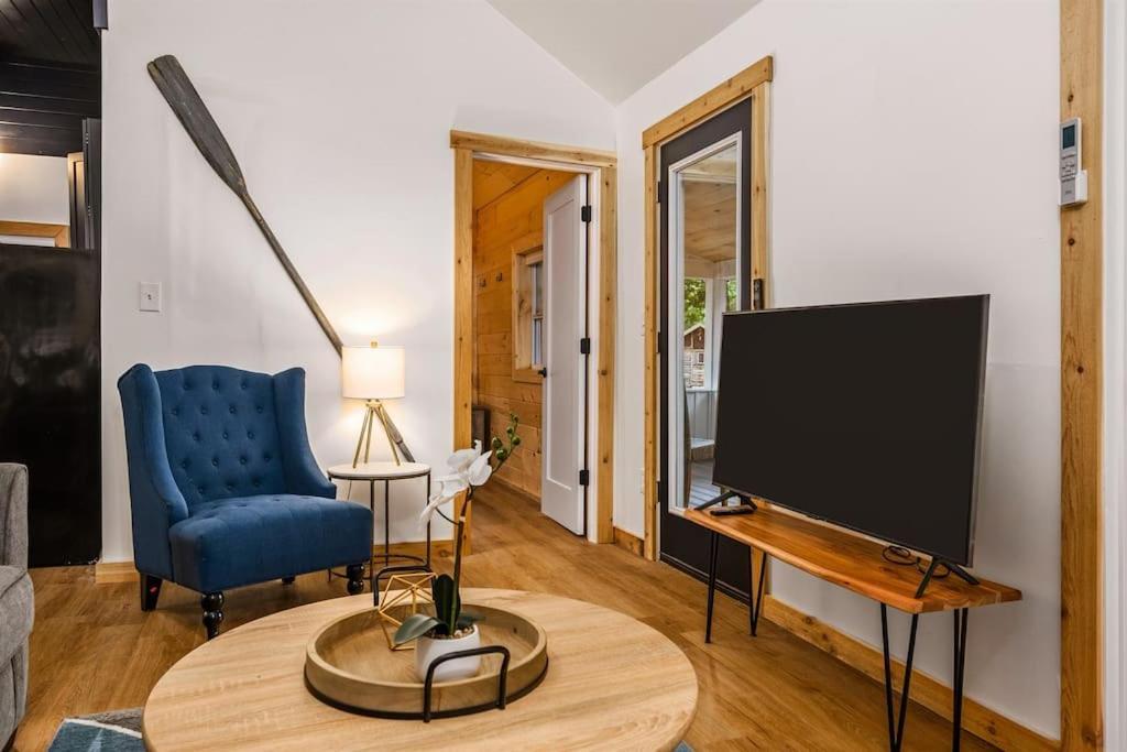 Arbutus Lake 3 Bedroom Cottage Traverse City Esterno foto